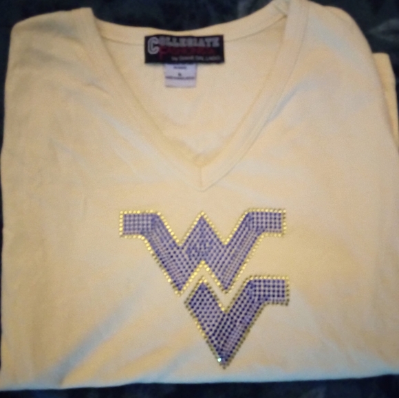 Collegiate Fashionista University of West Virginia - Picture 2 of 14